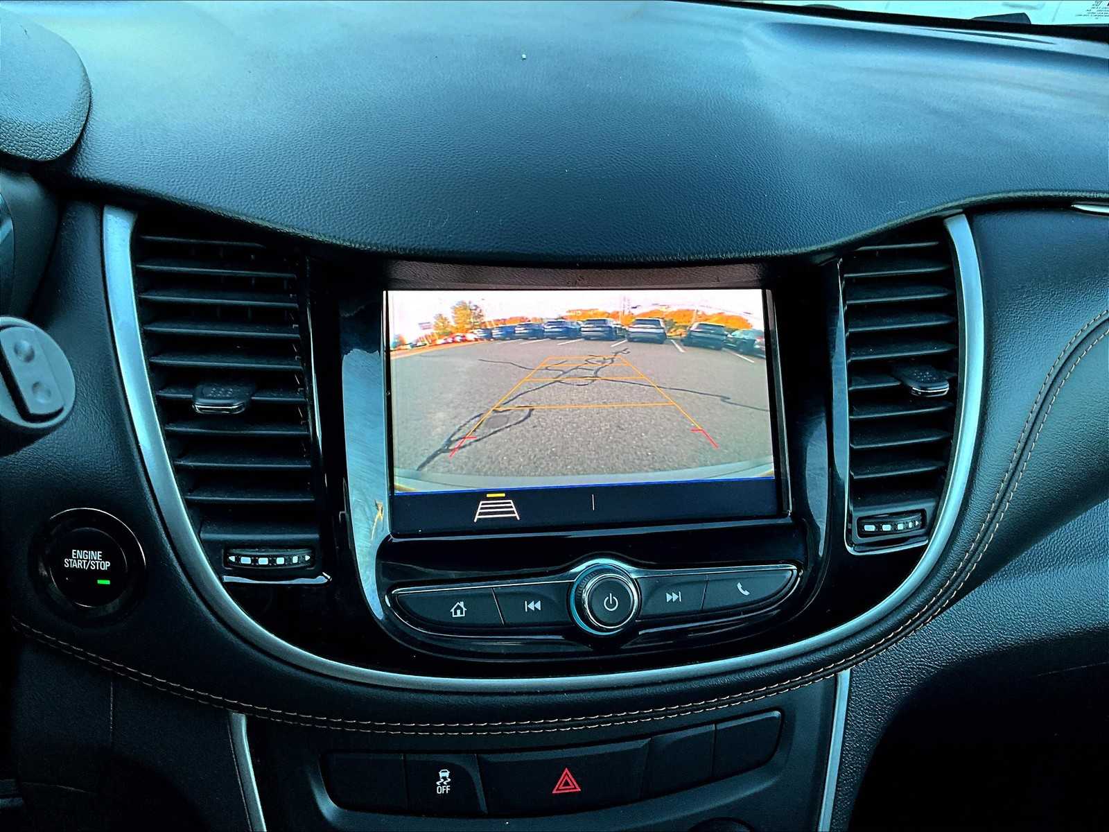 2022 Chevrolet Trax LT - Photo 19