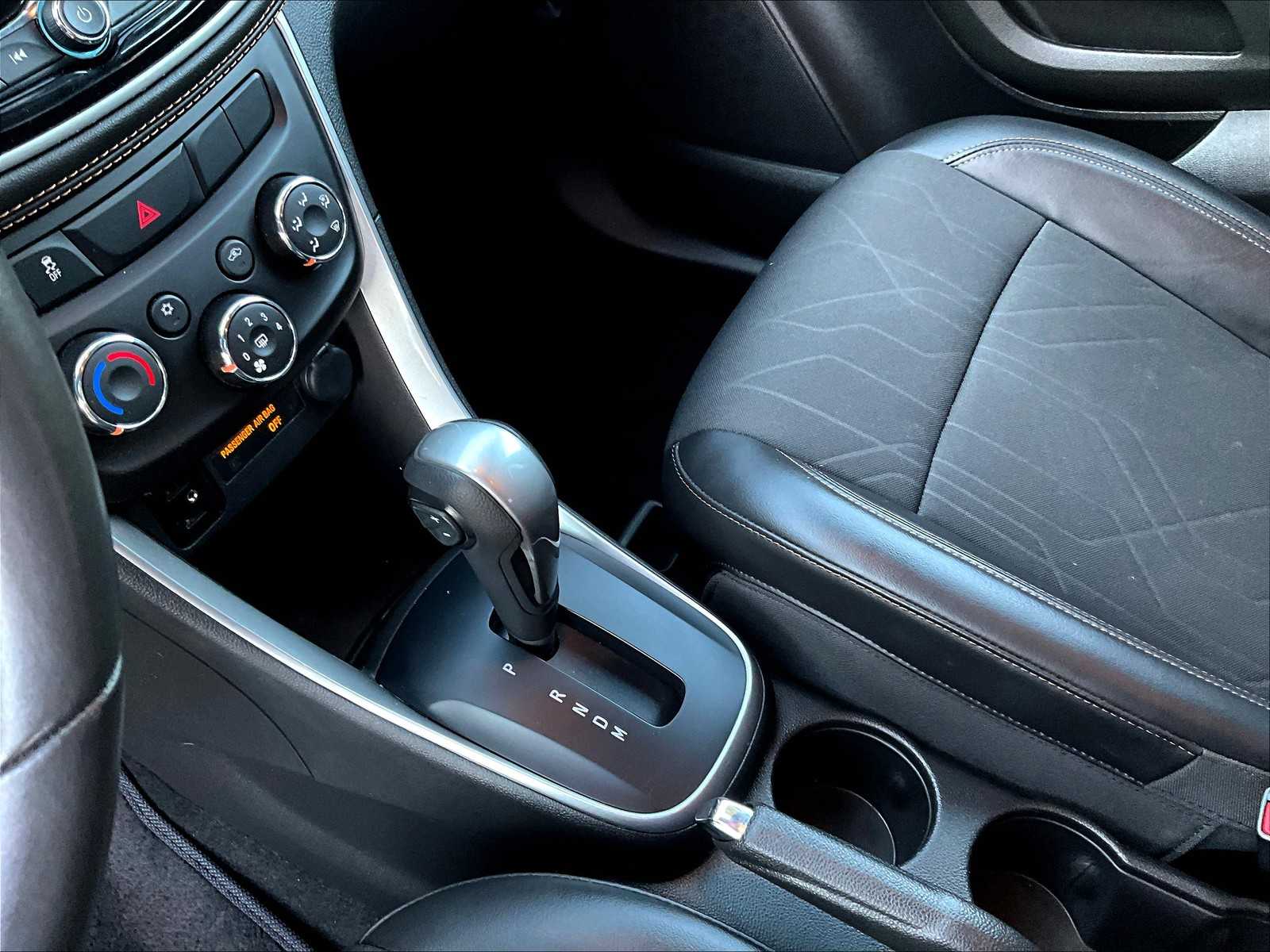 2022 Chevrolet Trax LT - Photo 20