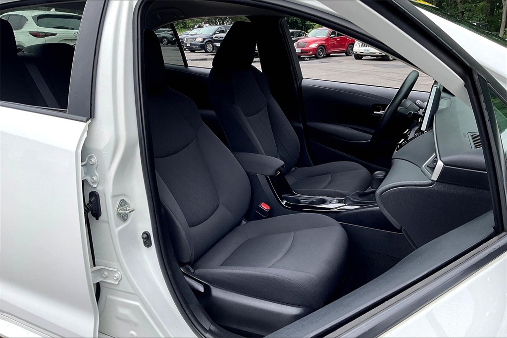 2020 Toyota Corolla LE - Photo 11