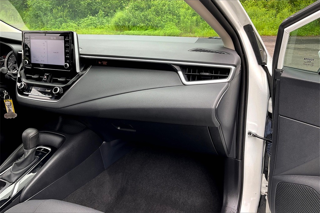 2020 Toyota Corolla LE - Photo 12