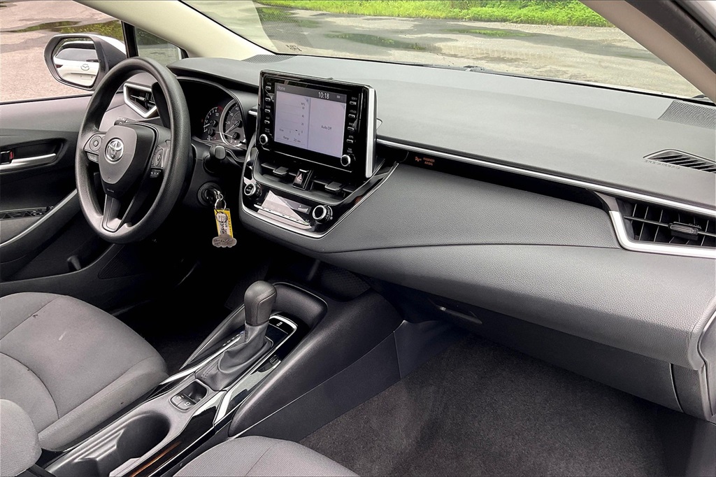 2020 Toyota Corolla LE - Photo 13