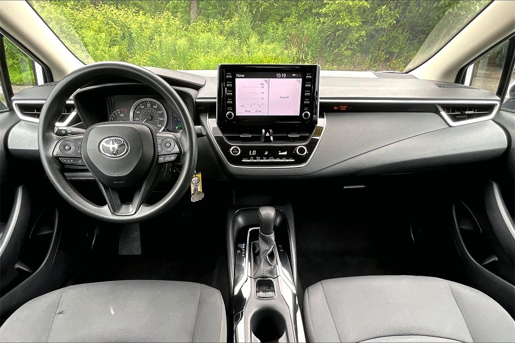 2020 Toyota Corolla LE - Photo 20