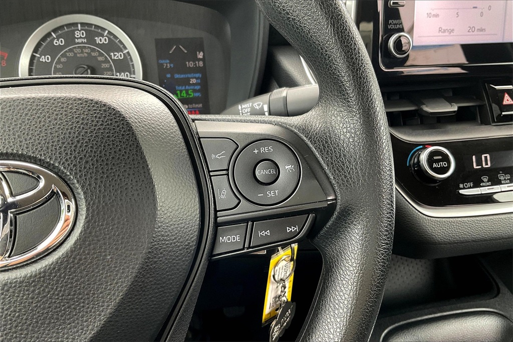2020 Toyota Corolla LE - Photo 23