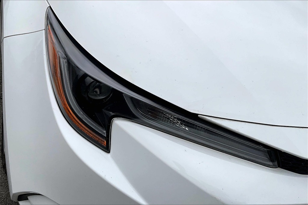 2020 Toyota Corolla LE - Photo 28