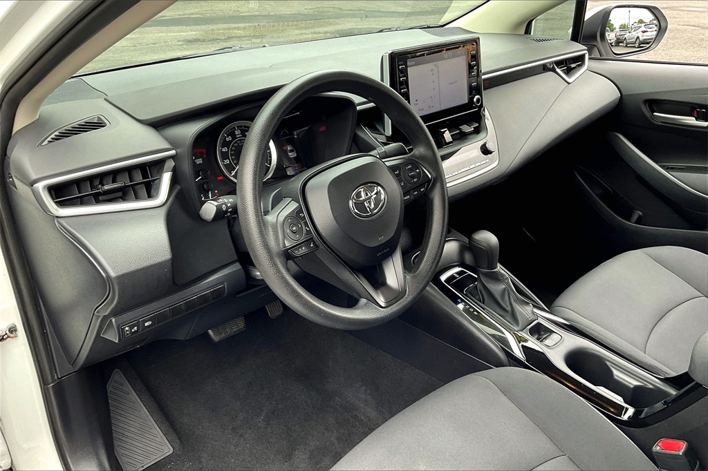 2020 Toyota Corolla LE - Photo 8