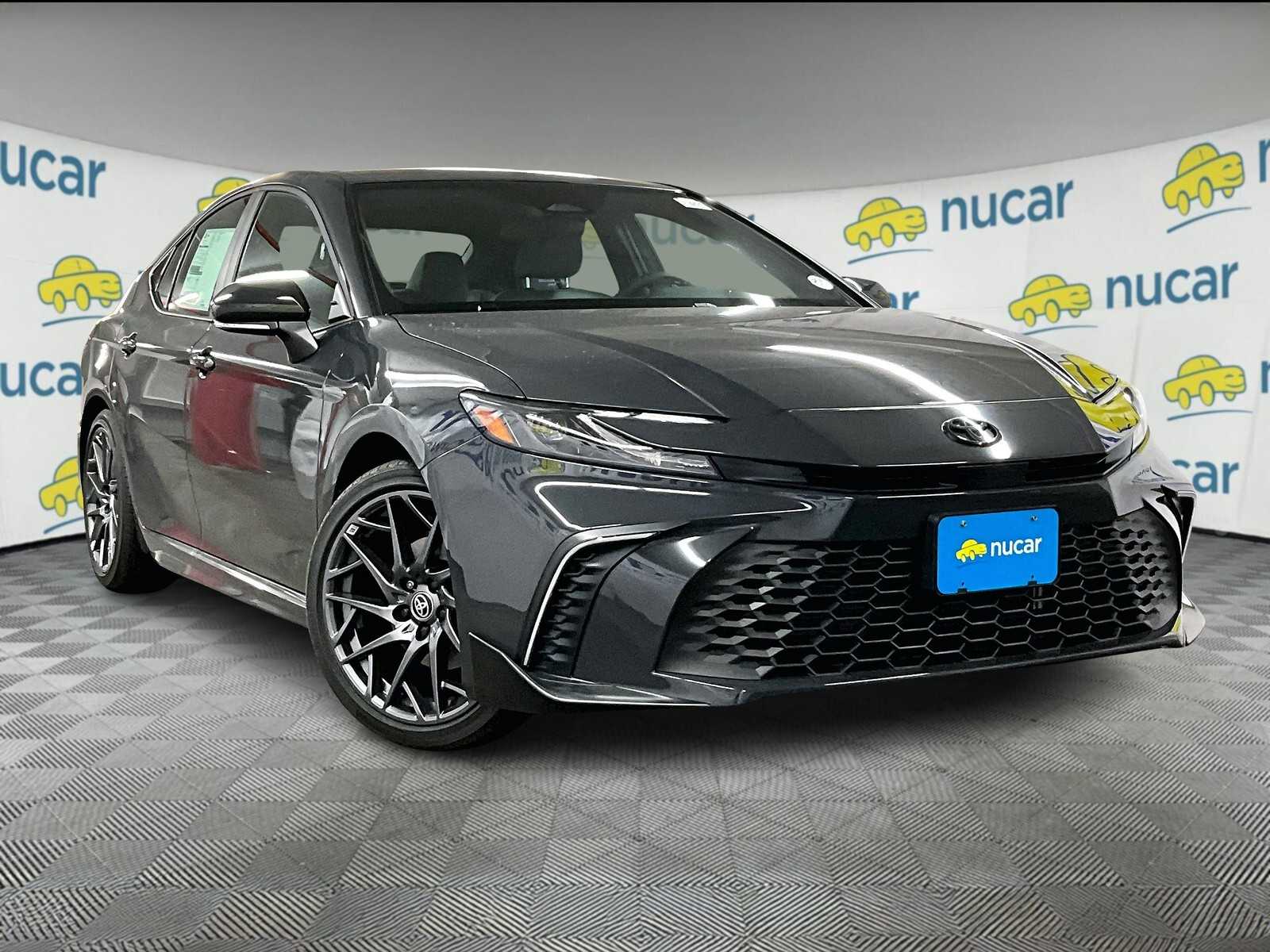 2025 Toyota Camry SE - Photo 1