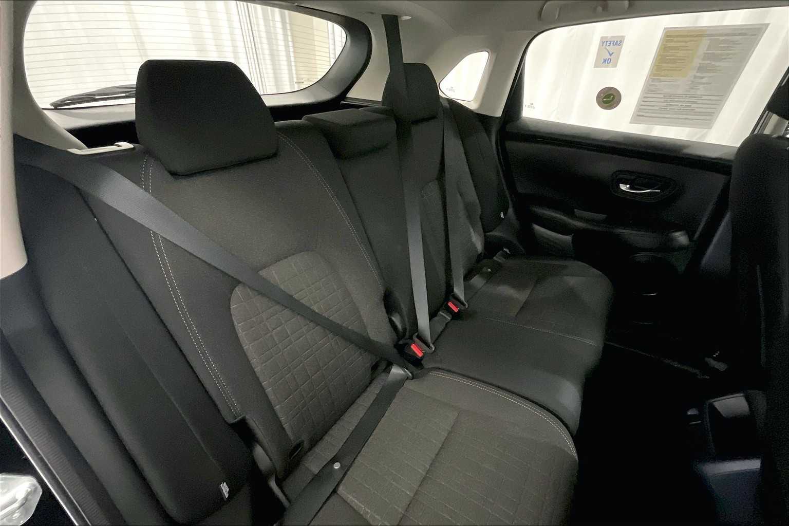 2024 Honda HR-V LX - Photo 16