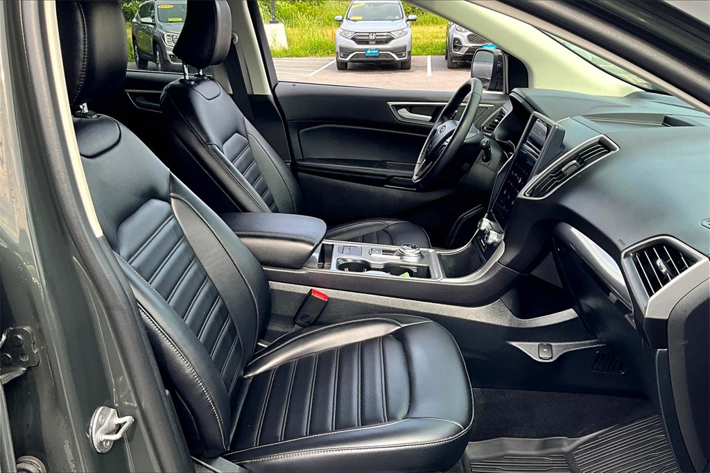 2023 Ford Edge SEL - Photo 11