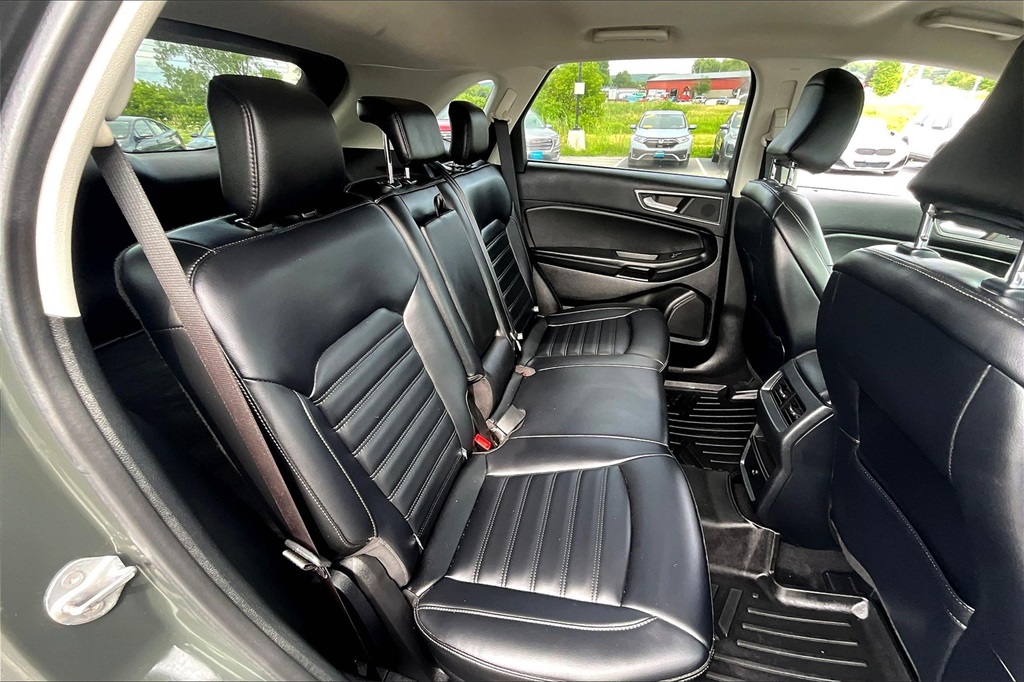 2023 Ford Edge SEL - Photo 16