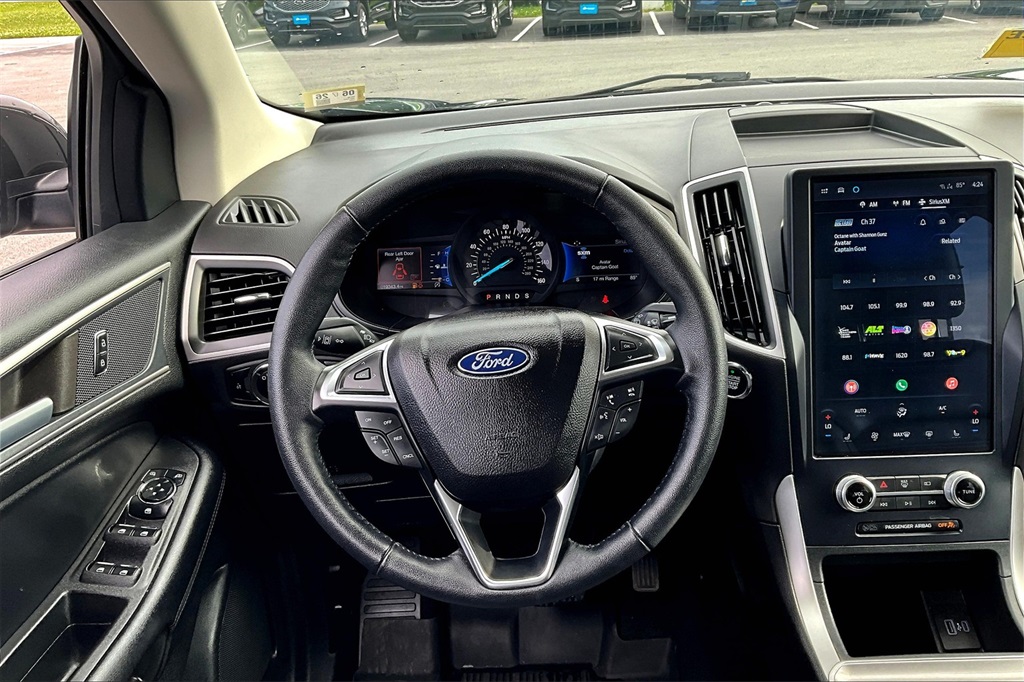 2023 Ford Edge SEL - Photo 17