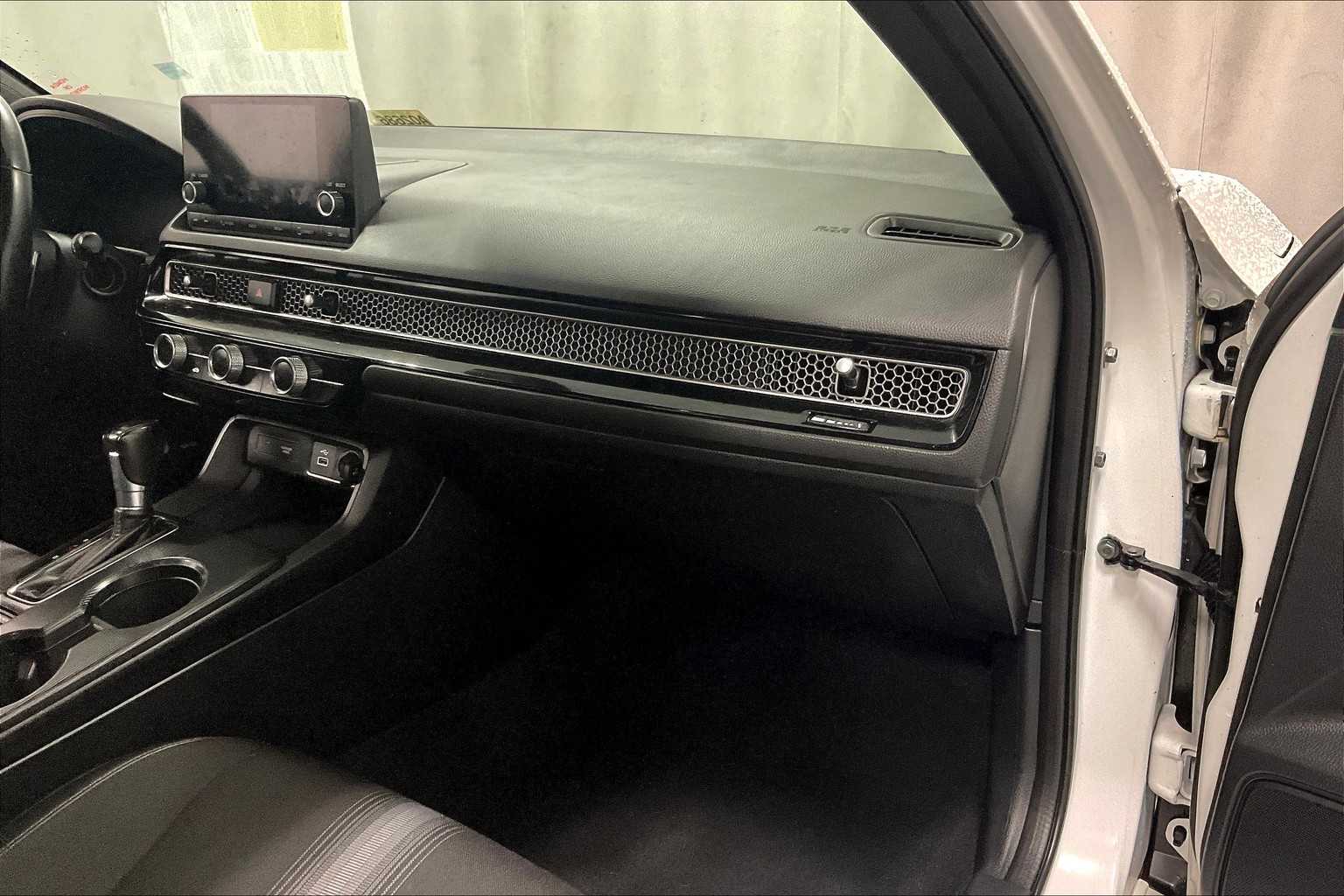 2023 Honda Civic Sport - Photo 13