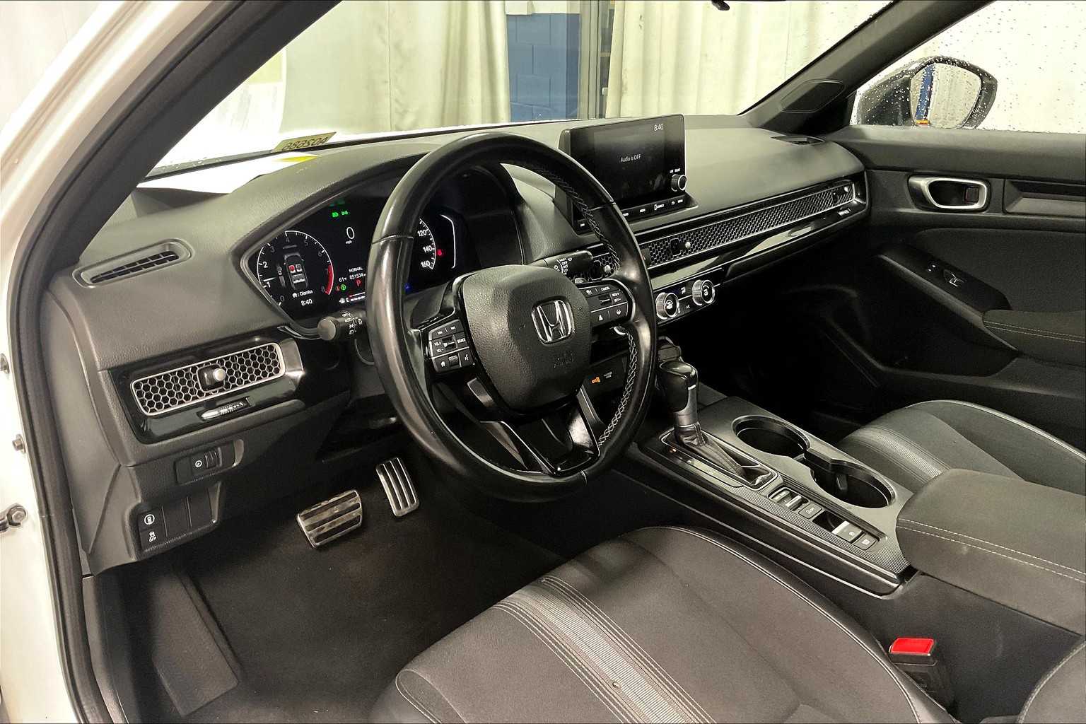 2023 Honda Civic Sport - Photo 8
