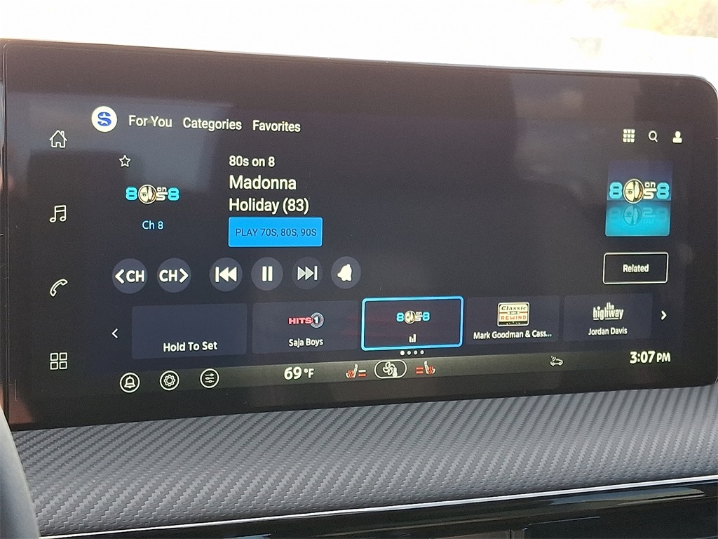 2026 Nissan Kicks SR - Photo 12