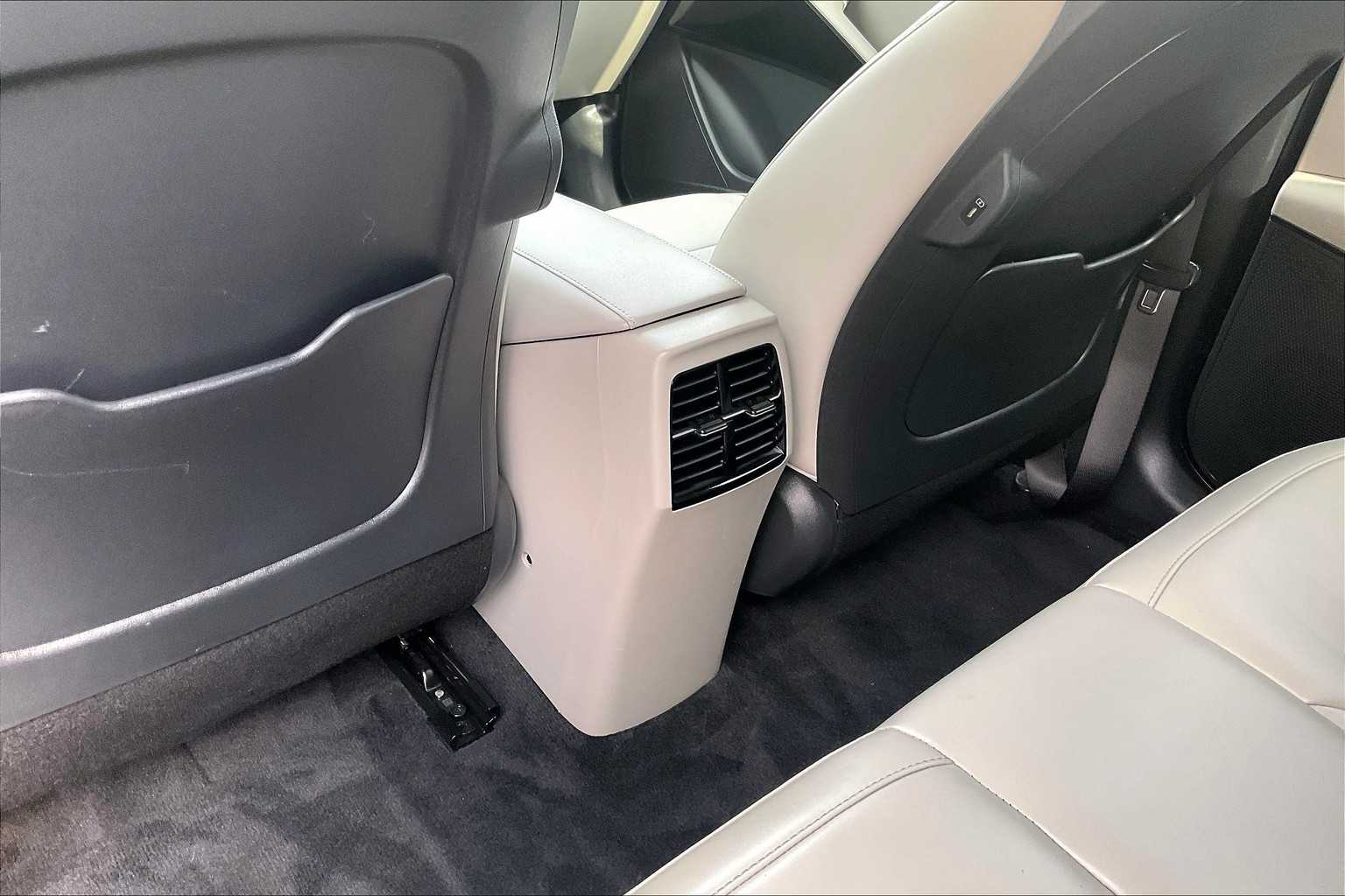 2023 Kia Niro EV Wind - Photo 27