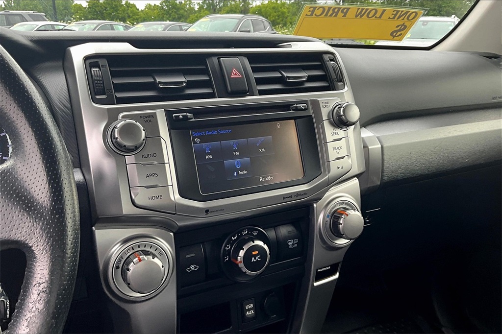 2018 Toyota 4Runner SR5 - Photo 18