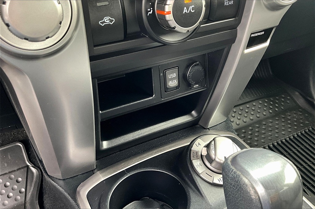 2018 Toyota 4Runner SR5 - Photo 27