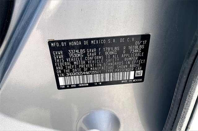 2017 Honda Fit LX - Photo 9