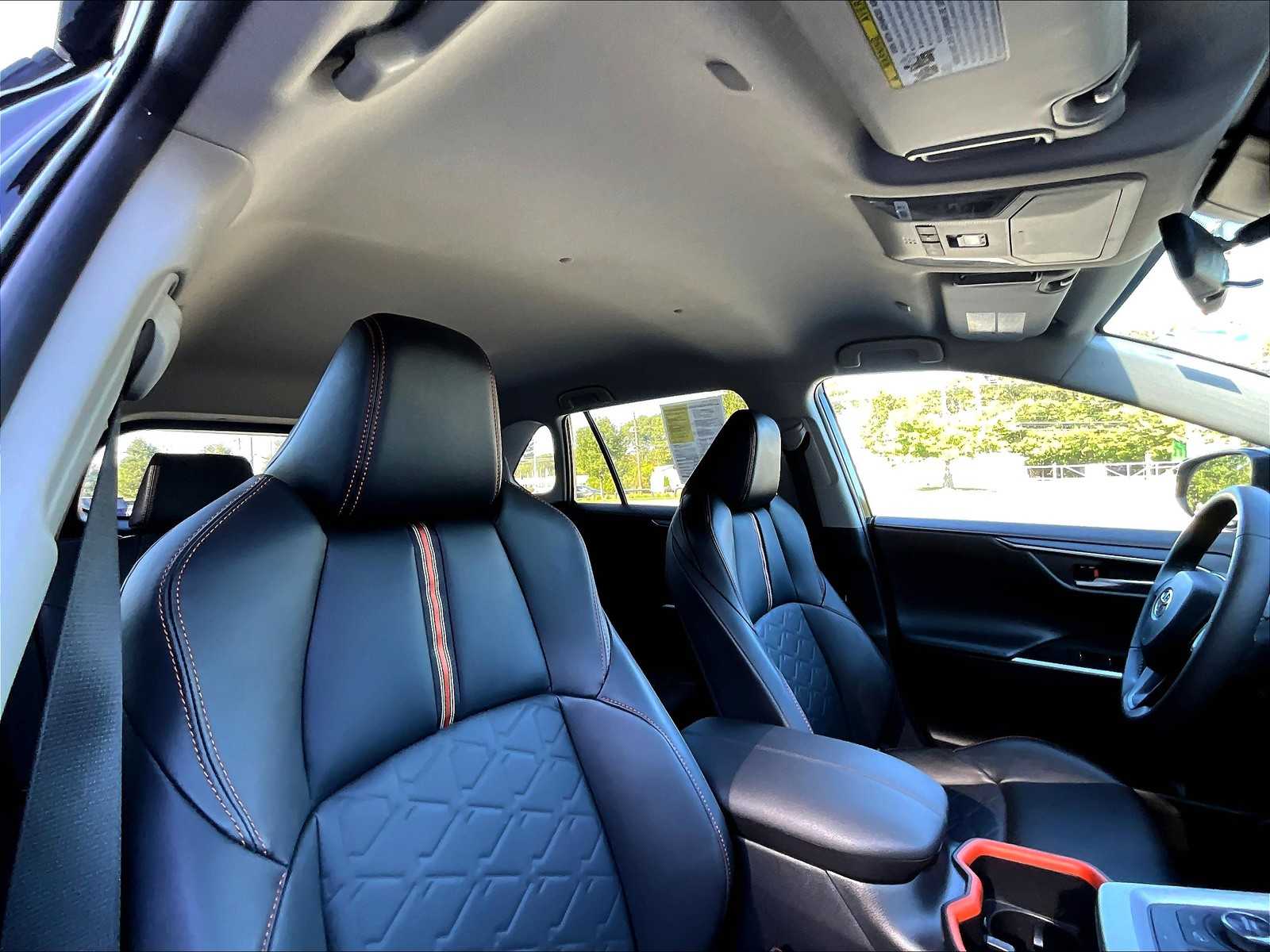 2024 Toyota RAV4 Adventure - Photo 12