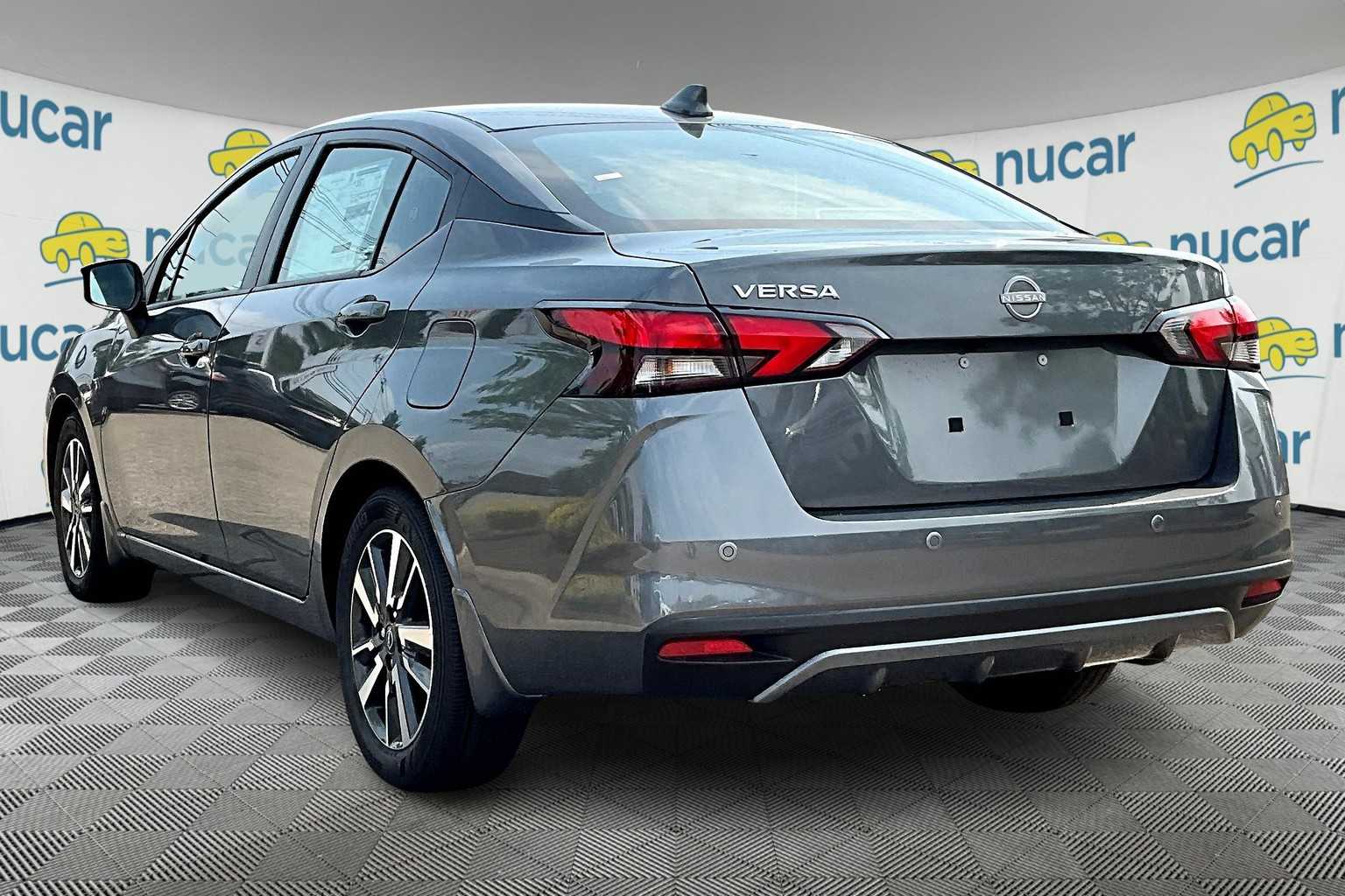 2025 Nissan Versa SV - Photo 5