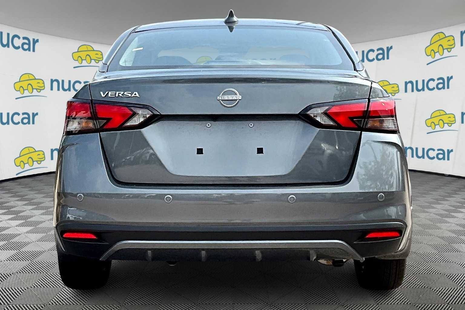 2025 Nissan Versa SV - Photo 6