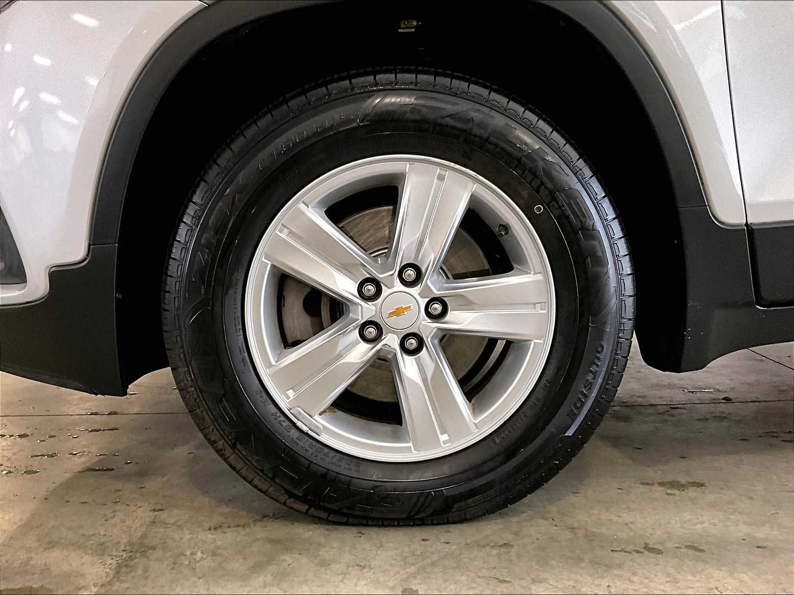 2019 Chevrolet Trax LT - Photo 7
