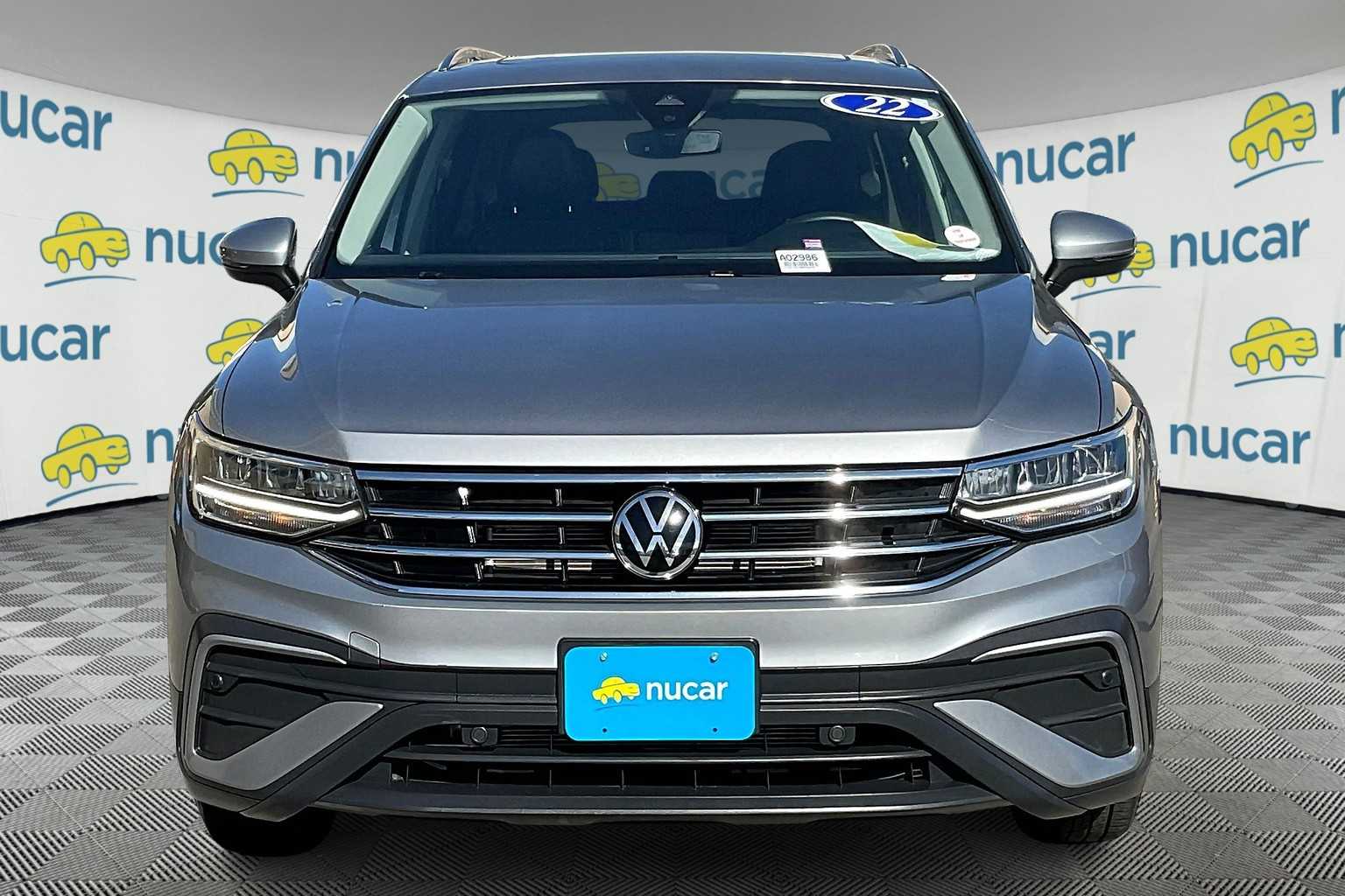 2022 Volkswagen Tiguan SE - Photo 2