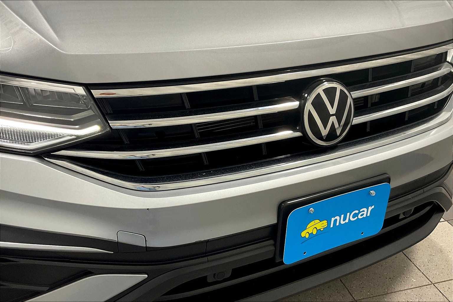 2022 Volkswagen Tiguan SE - Photo 32