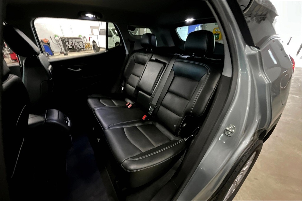 2024 GMC Terrain SLT - Photo 15