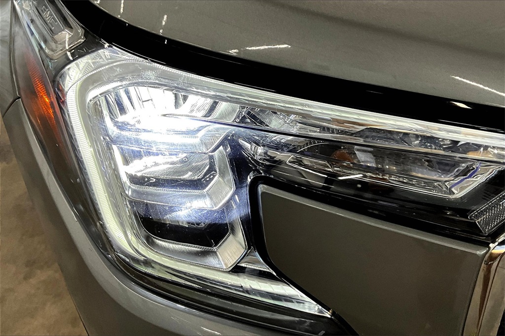 2024 GMC Terrain SLT - Photo 32