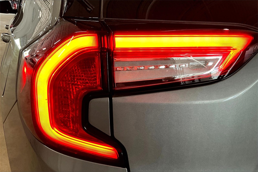 2024 GMC Terrain SLT - Photo 33