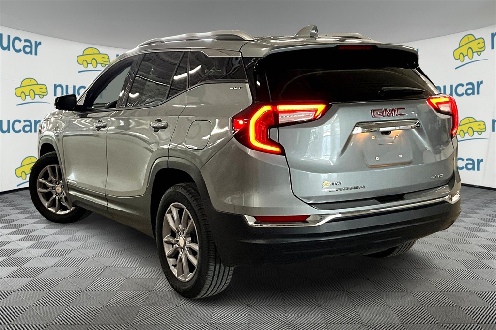 2024 GMC Terrain SLT - Photo 4