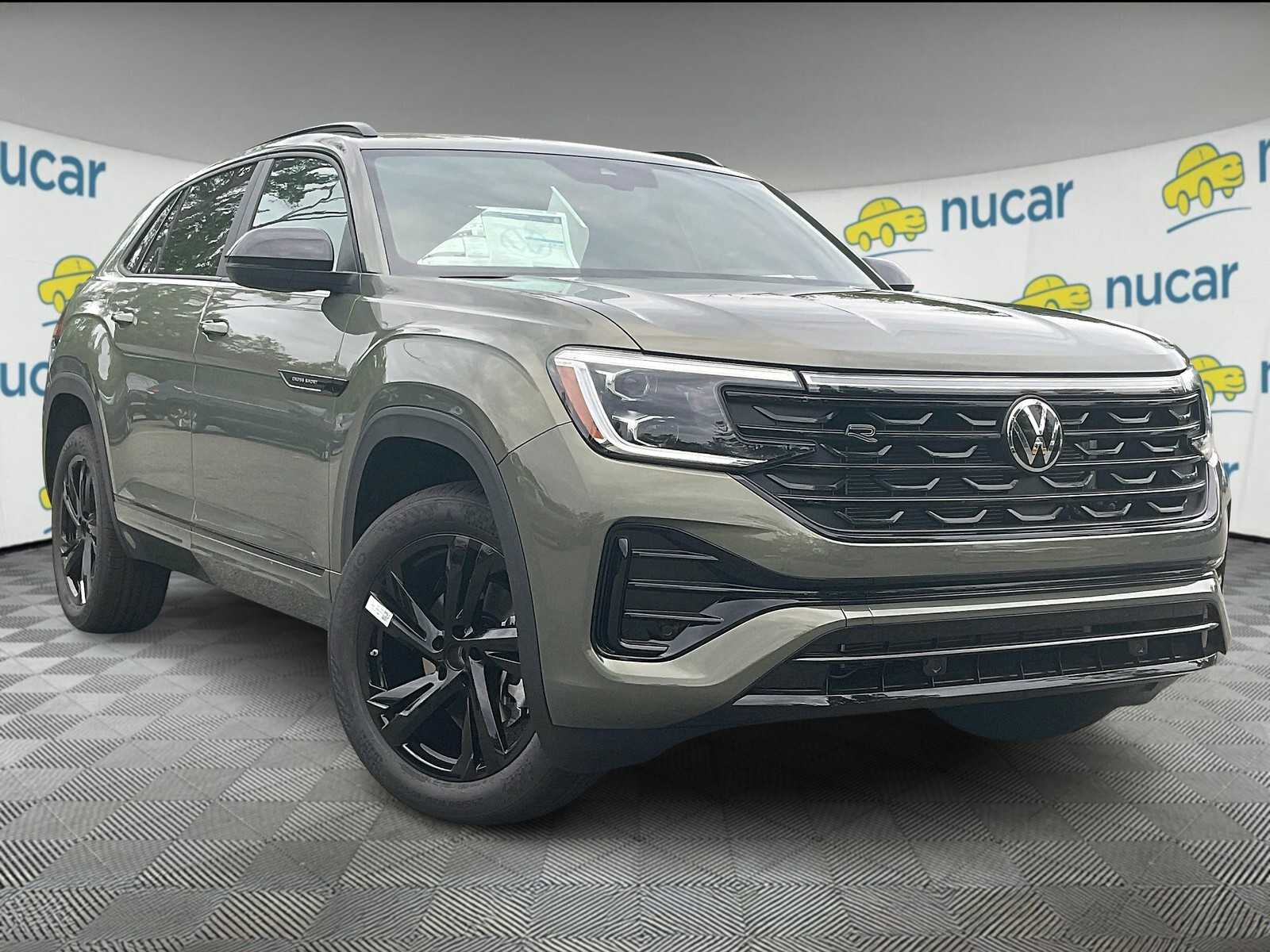 2025 Volkswagen Atlas Cross Sport 2.0T SEL R-Line Black