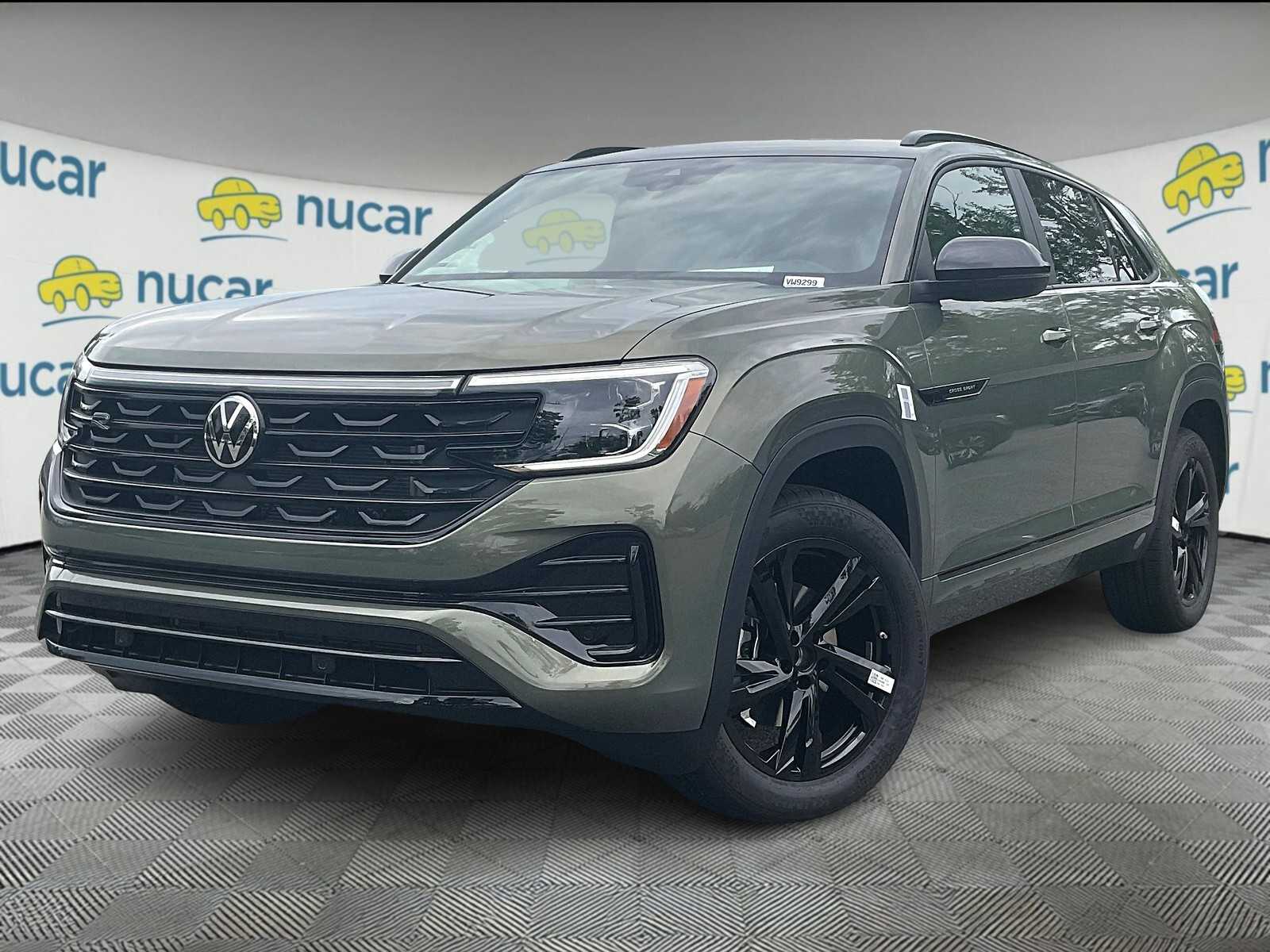 2025 Volkswagen Atlas Cross Sport 2.0T SEL R-Line Black - Photo 4