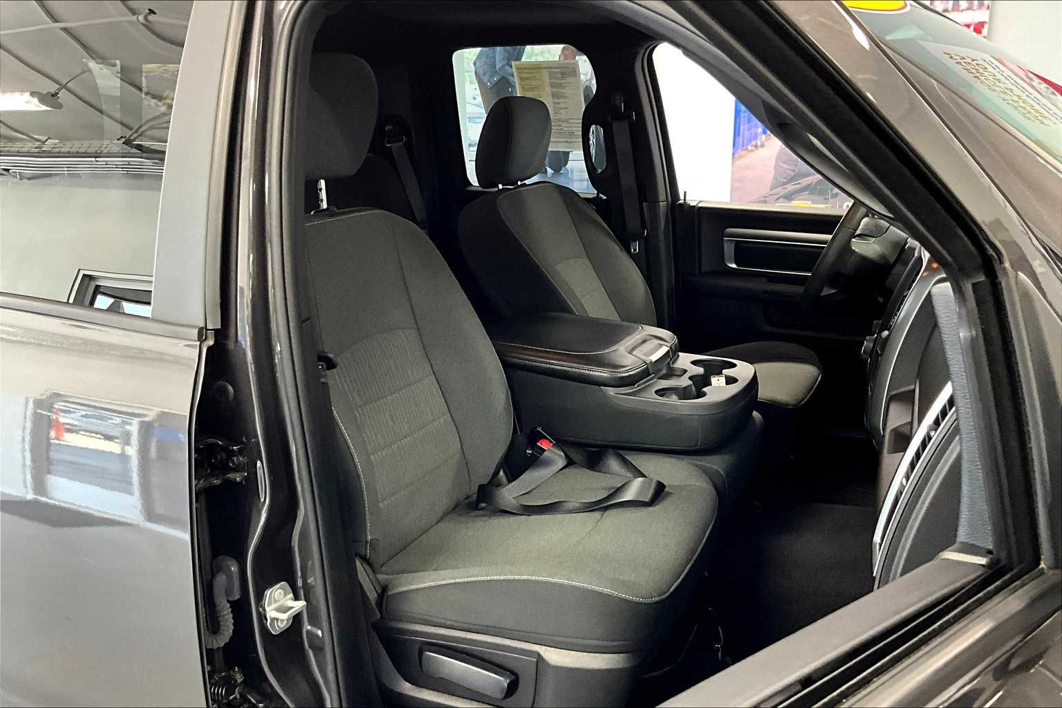 2022 Ram 1500 Classic Warlock - Photo 11