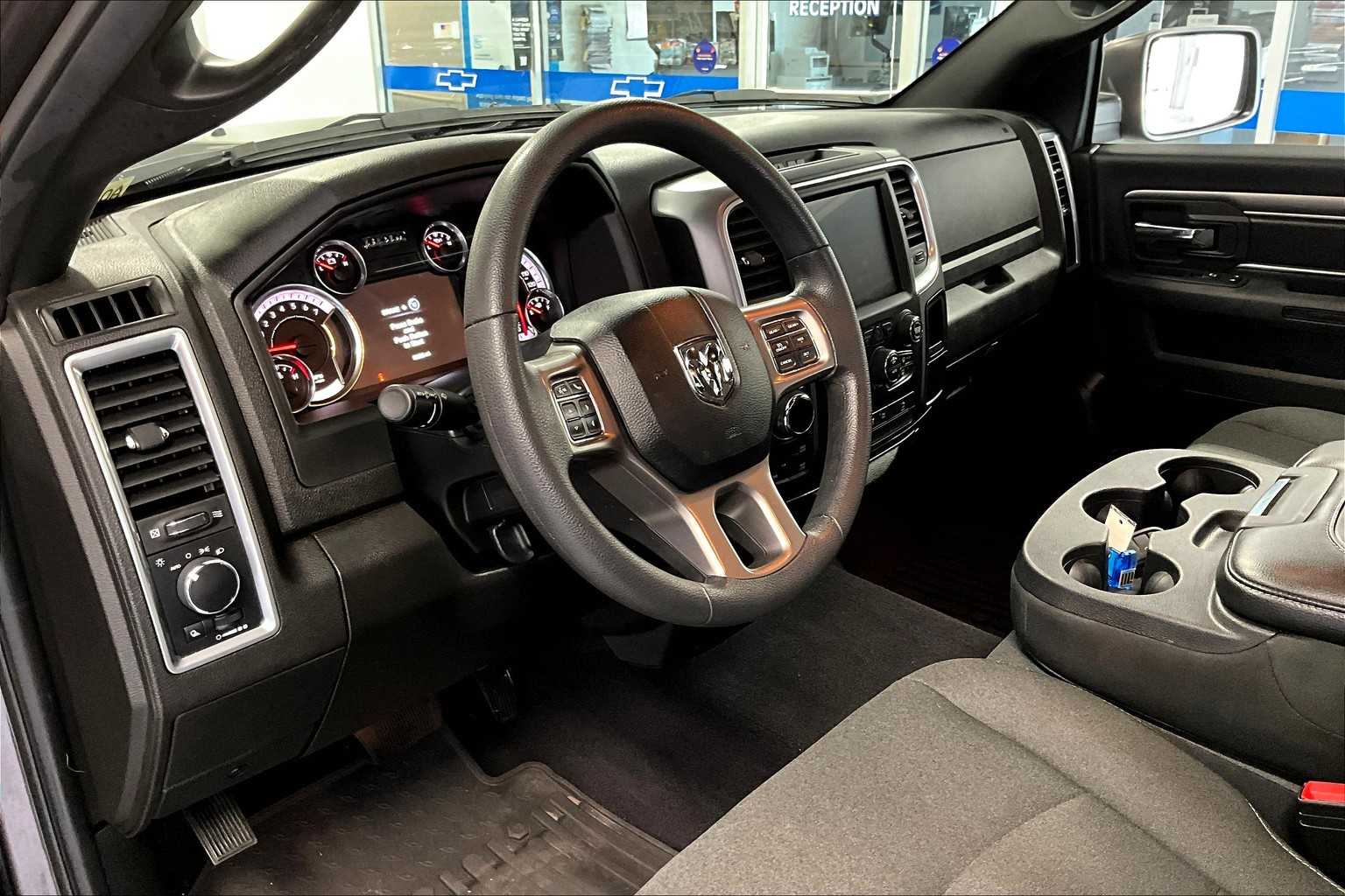 2022 Ram 1500 Classic Warlock - Photo 8