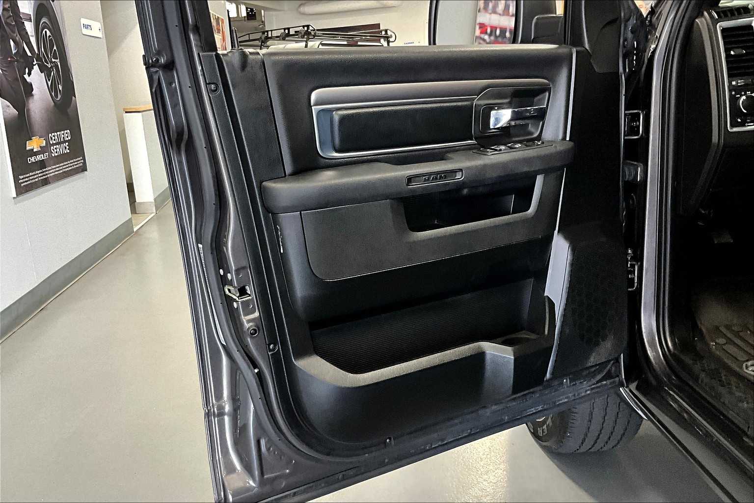 2022 Ram 1500 Classic Warlock - Photo 9