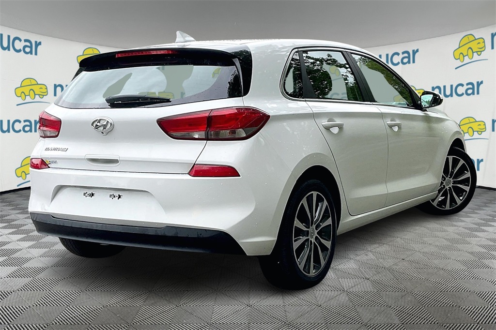 2018 Hyundai Elantra GT Base - Photo 6