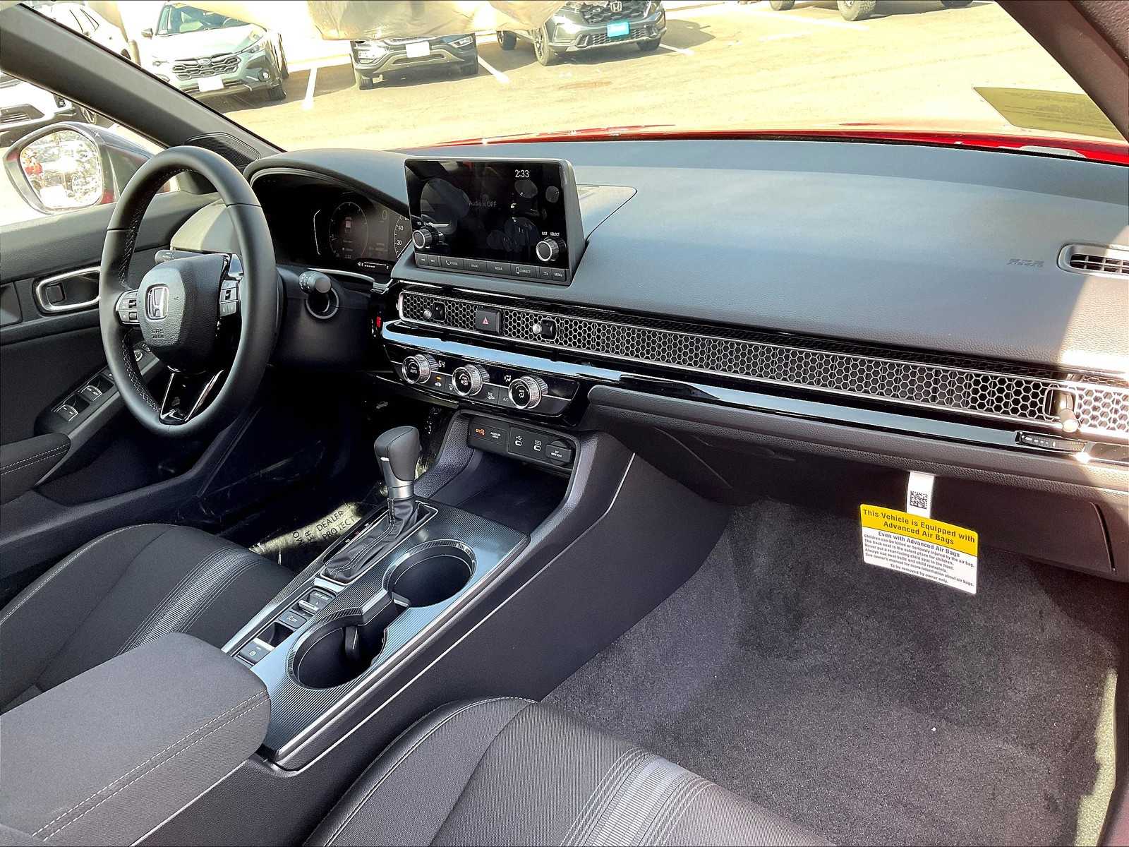 2026 Honda Civic Hatchback Sport - Photo 10