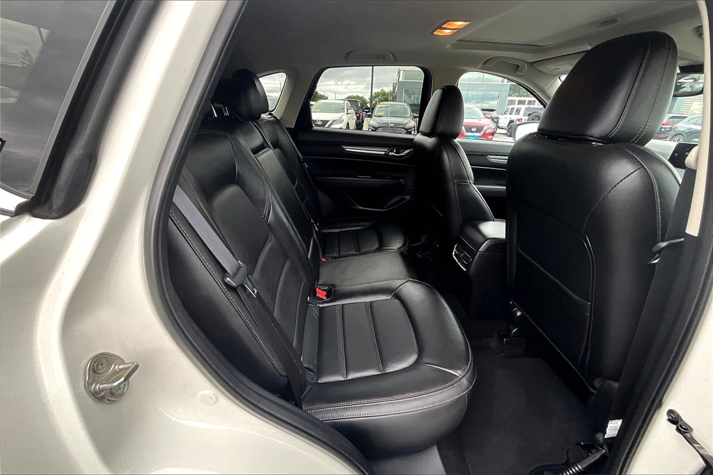 2022 Mazda CX-5 2.5 S Premium Package - Photo 16
