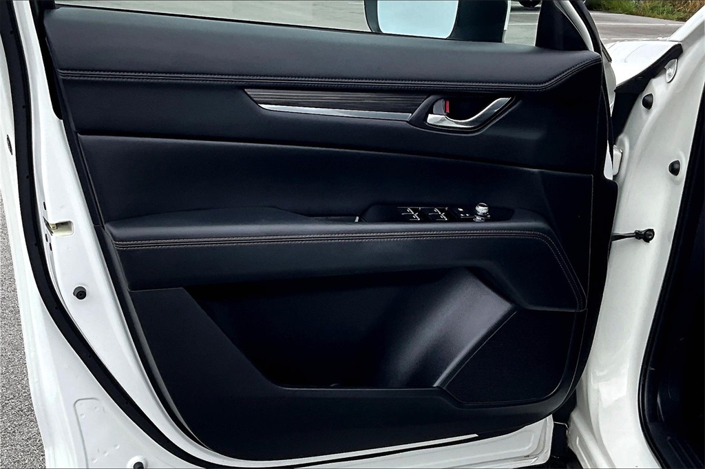 2022 Mazda CX-5 2.5 S Premium Package - Photo 9