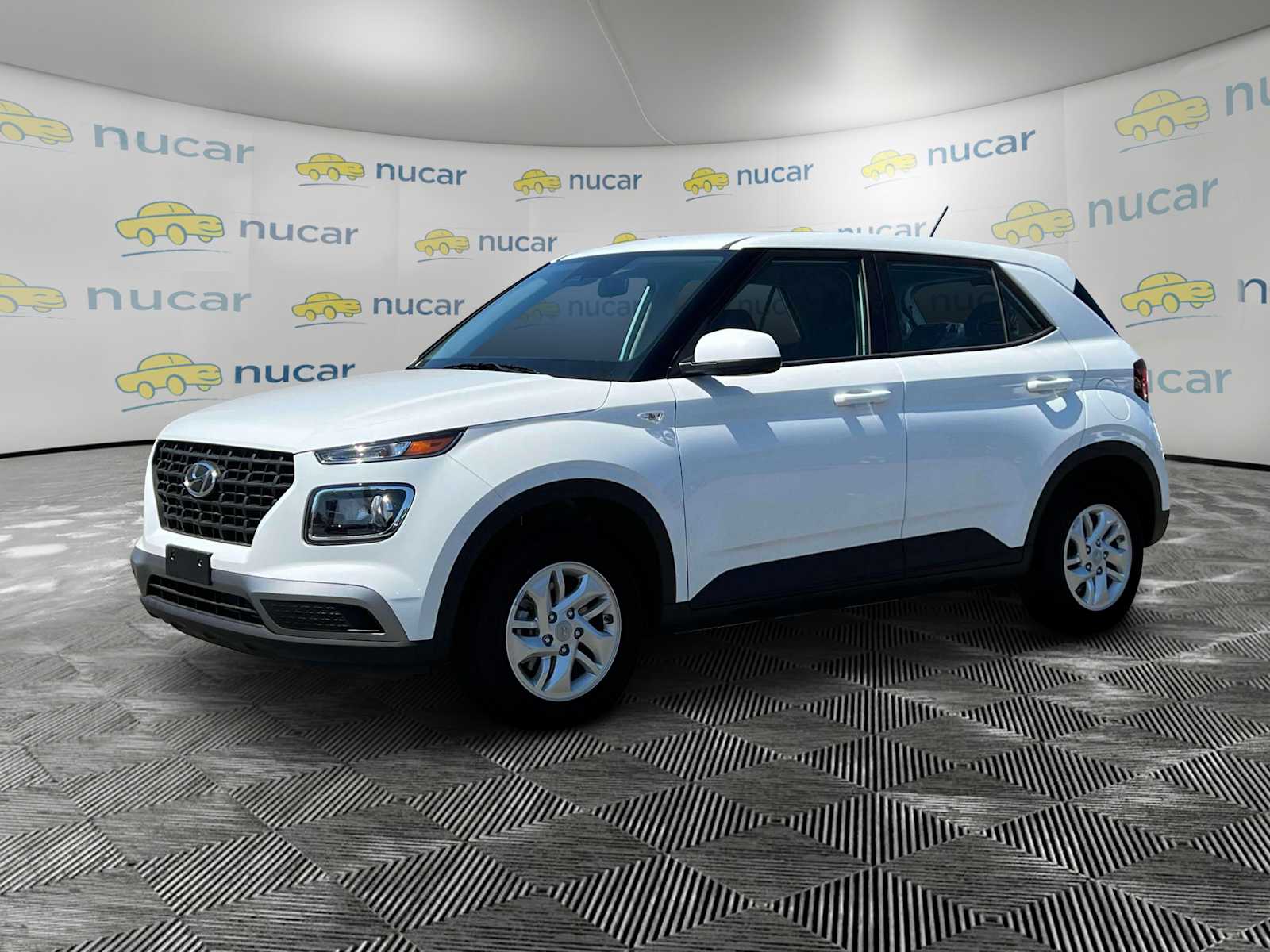 2025 Hyundai Venue SE - Photo 3