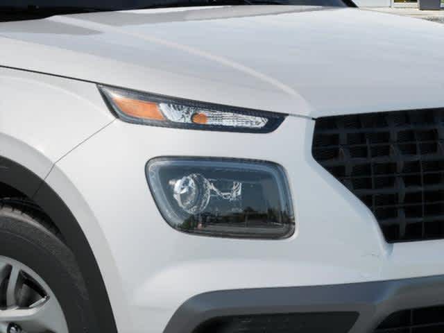 2025 Hyundai Venue SE - Photo 9