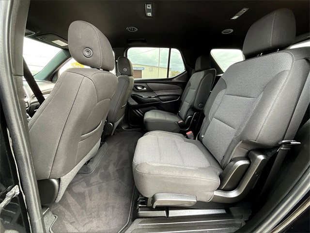 2023 Chevrolet Traverse LT - Photo 14