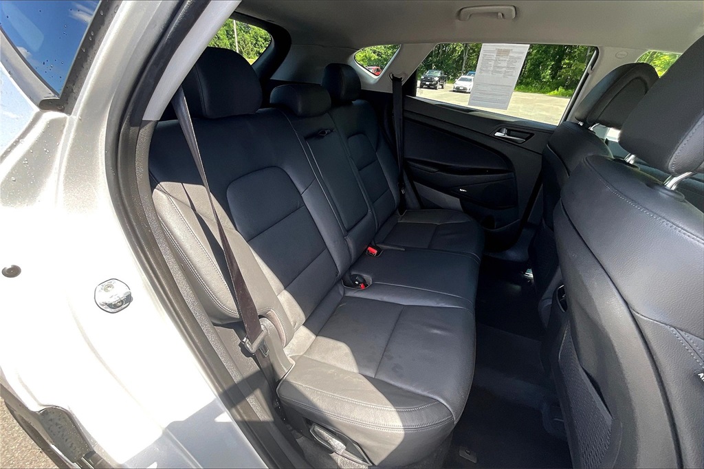 2017 Hyundai Tucson SE Plus - Photo 19
