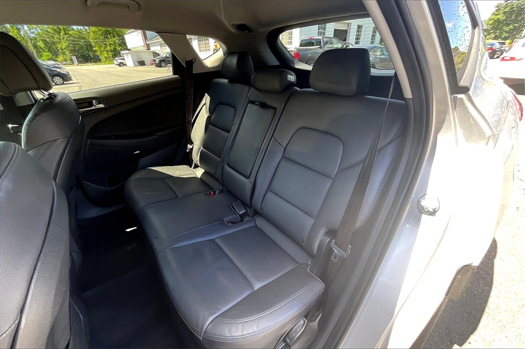 2017 Hyundai Tucson SE Plus - Photo 25