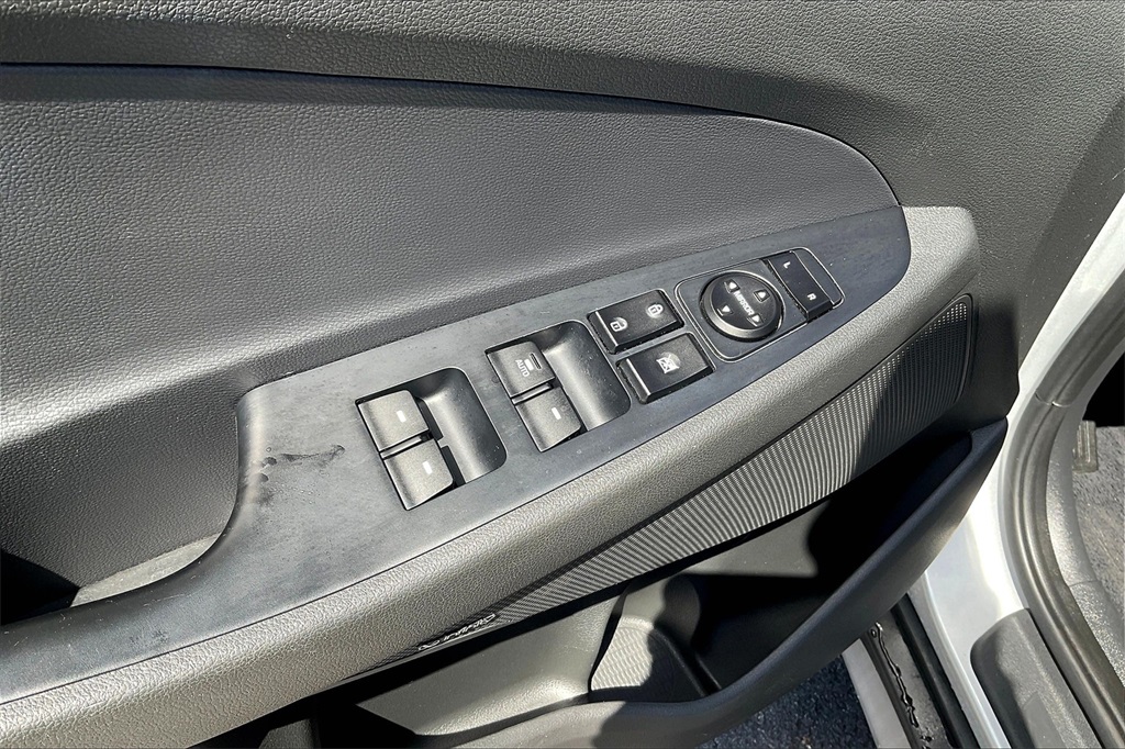 2017 Hyundai Tucson SE Plus - Photo 28