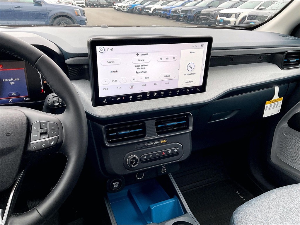 2025 Ford Maverick XLT - Photo 13