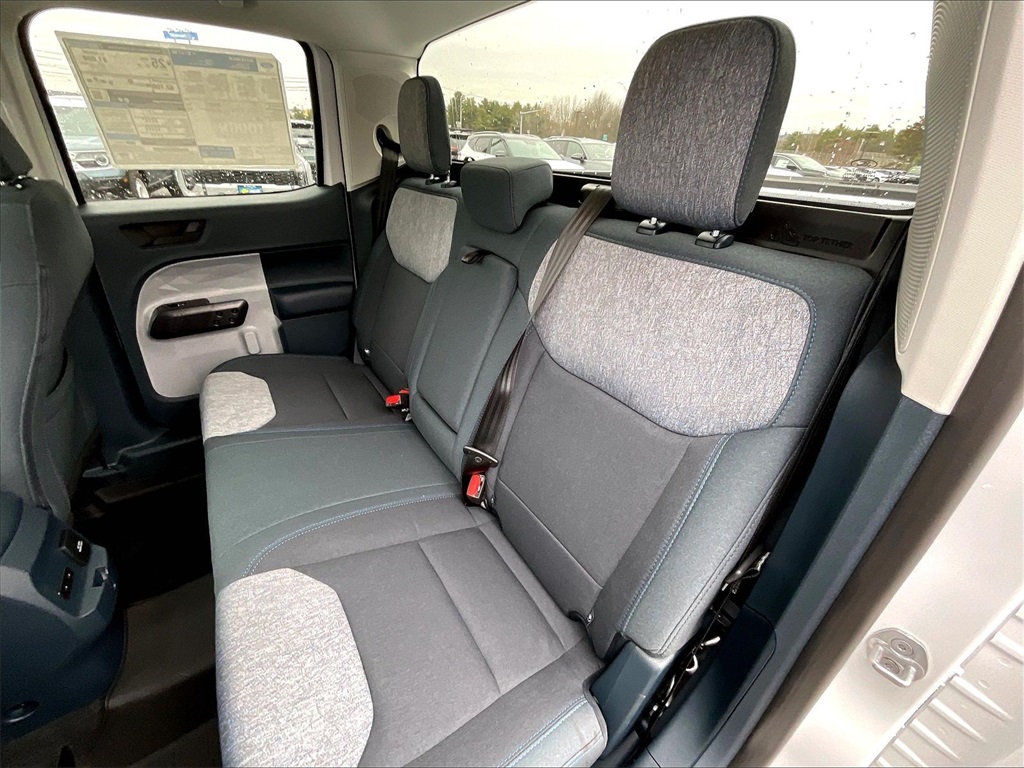 2025 Ford Maverick XLT - Photo 15