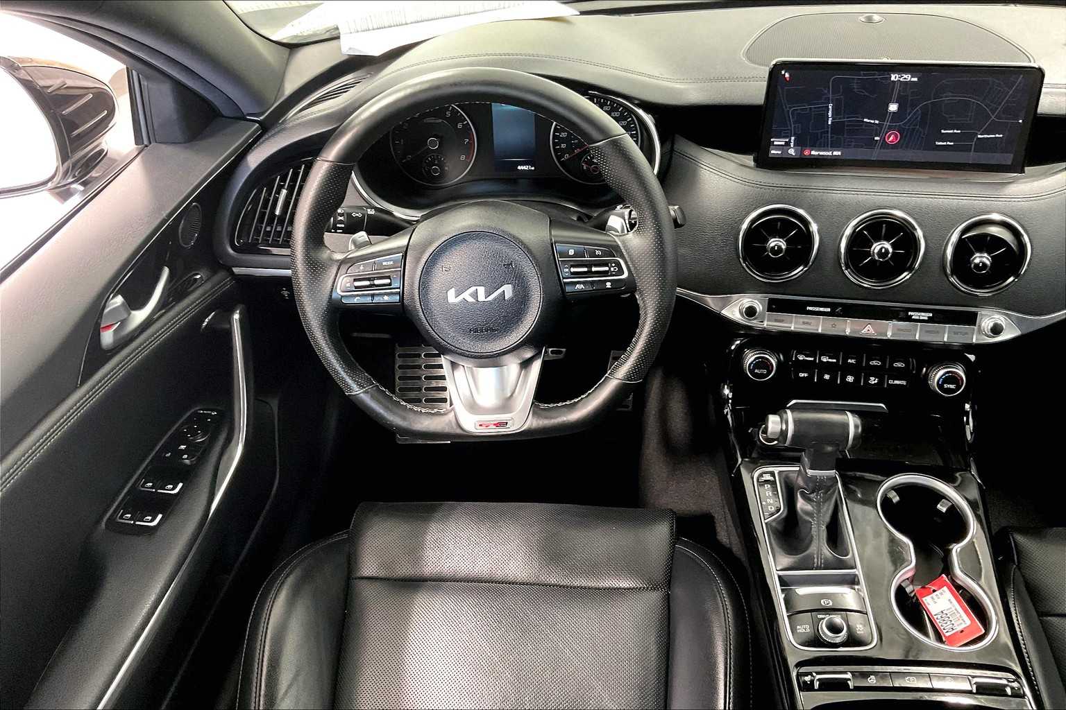2022 Kia Stinger GT-Line - Photo 17
