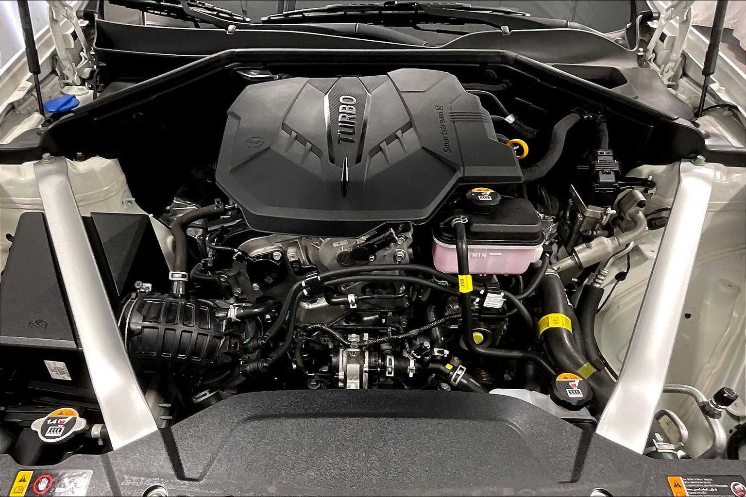 2022 Kia Stinger GT-Line - Photo 29